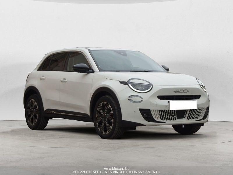 FIAT 600 600 Hybrid 100 CV DCT MHEV La Prima