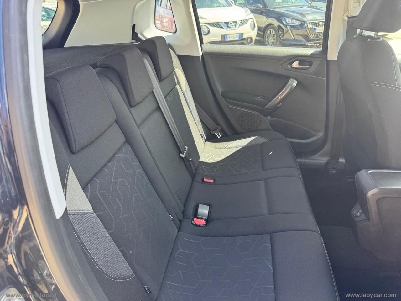 PEUGEOT 2008 ALLURE 1.2 82CV