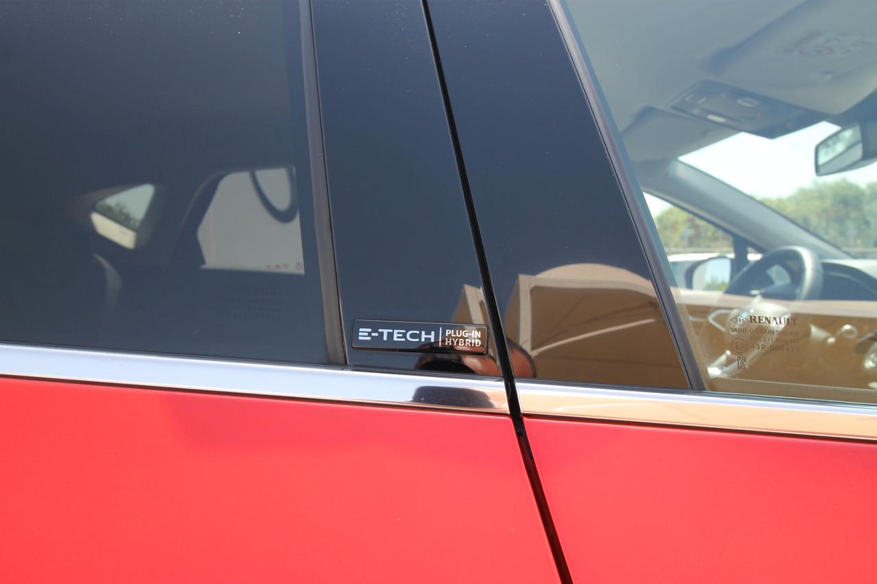 Renault Captur Plug-in Hybrid E-Tech 160 CV Intens|12.2021