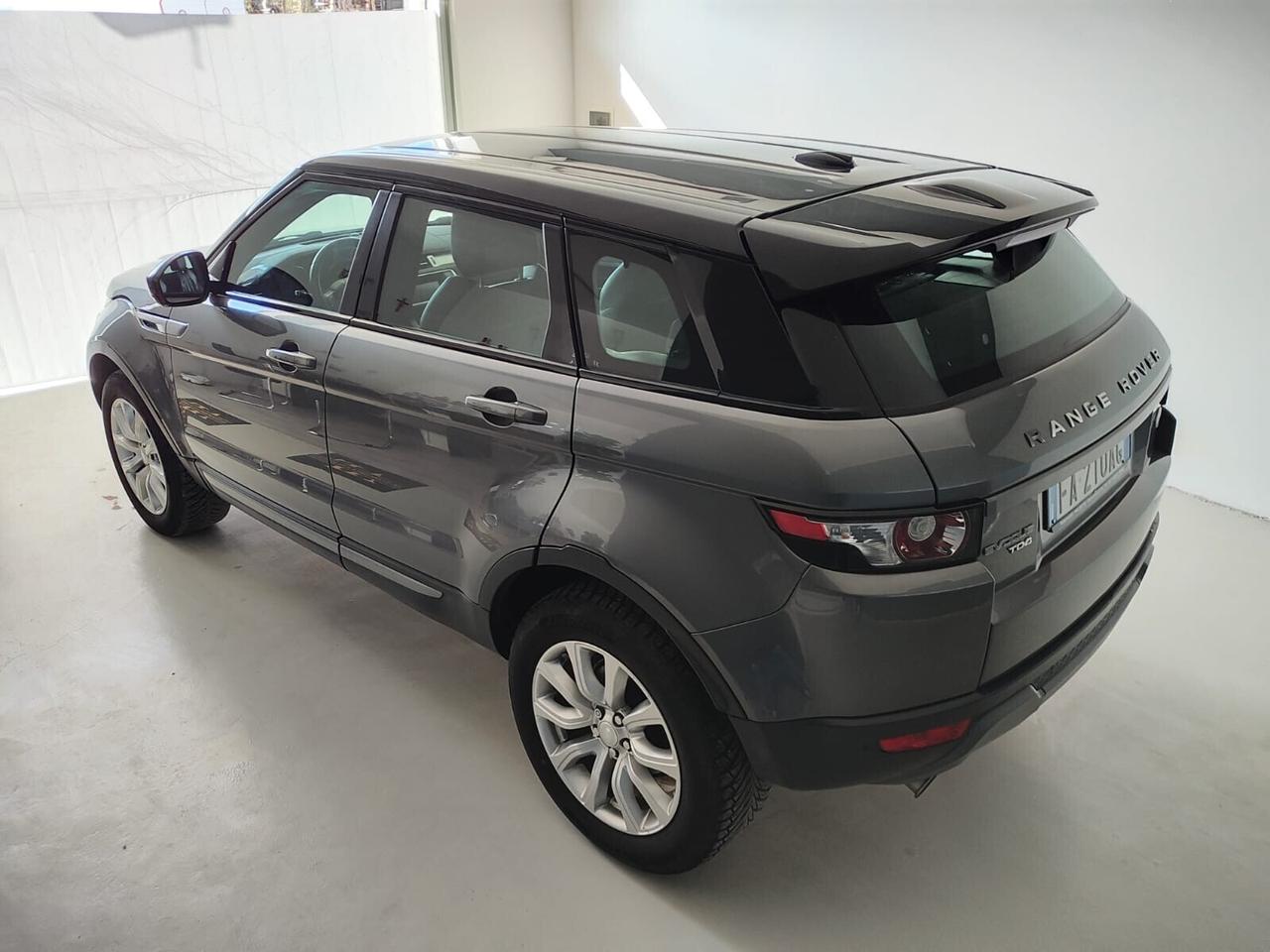 Rover Evoque 2.2 TD4 5p. Dynamic iva esposta