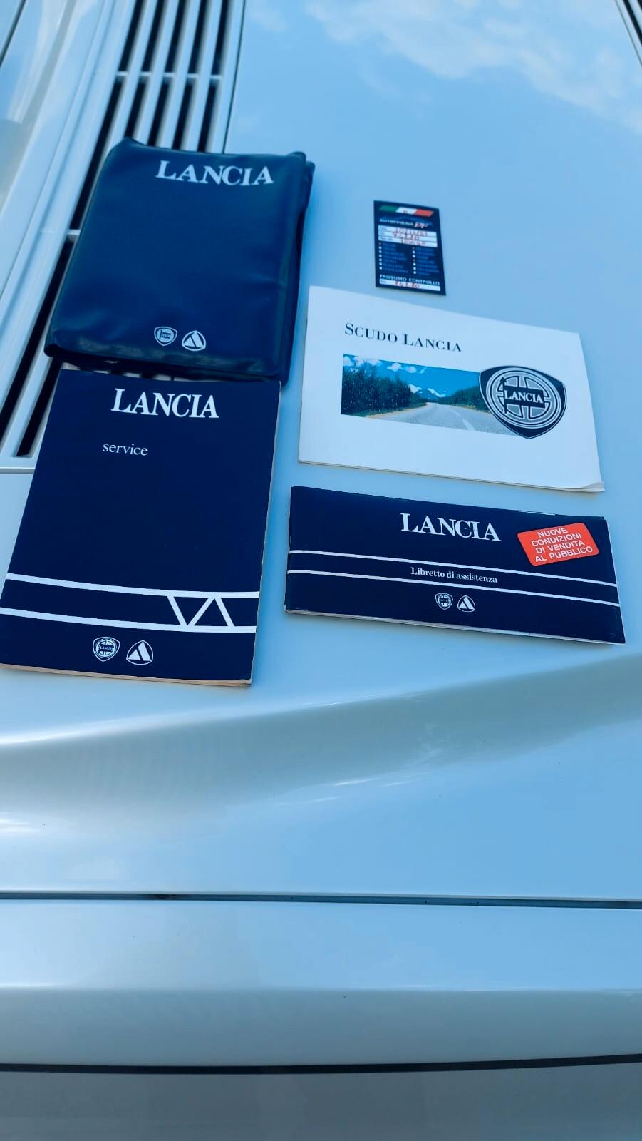 Lancia Delta 2.0i.e. turbo 16V cat HF integrale Edizione Speciale bianco perla