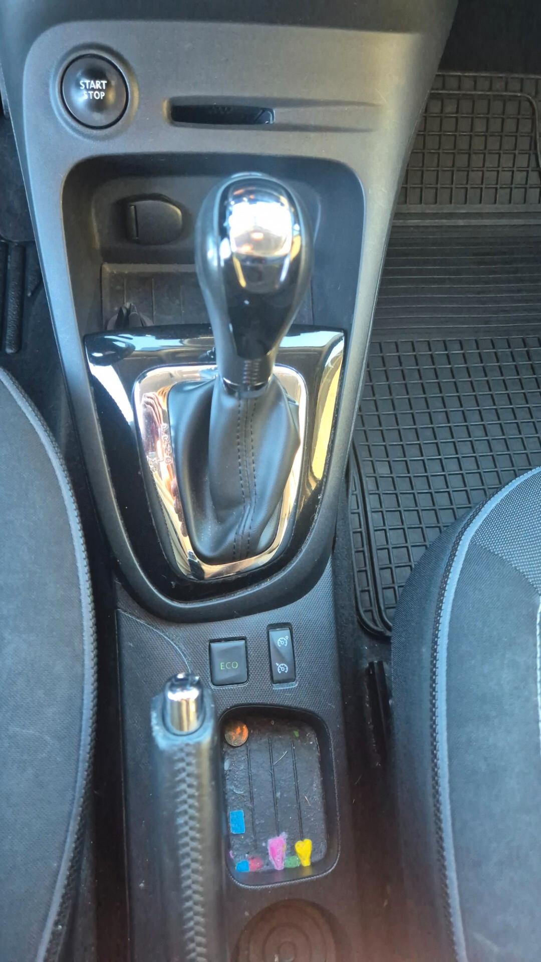 Renault Captur 1.5 dCi Intens (energy r-link) 90cv edc E6 AUTOMATICA