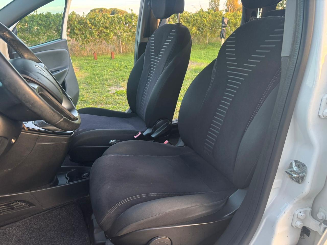 Lancia Ypsilon 1.2 SOLO 114.000 KM NEOPATENTATI