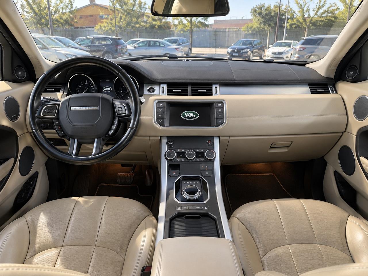 LAND ROVER RANGE ROVER EVOQUE 2.0 TD4 SE 150 CV AUTOMATICA – 55.390 KM CERTIFICATI