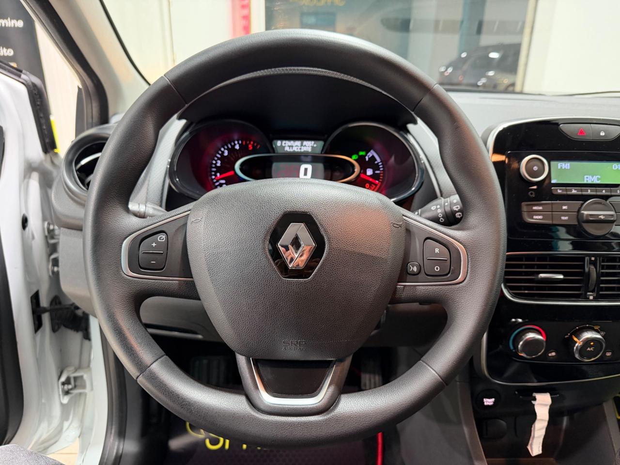 RENAULT CLIO 2016 1.5 DIESEL 75CV *OK NEOPATENTATI
