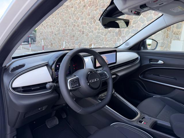 FIAT 600 HYBRID 145CV DCT MHEV+NAVI+RCAM+2PDC+LED