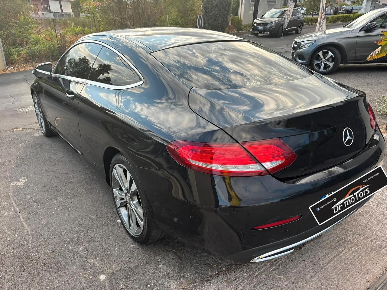 Mercedes-benz C 220 d Coupé Sport
