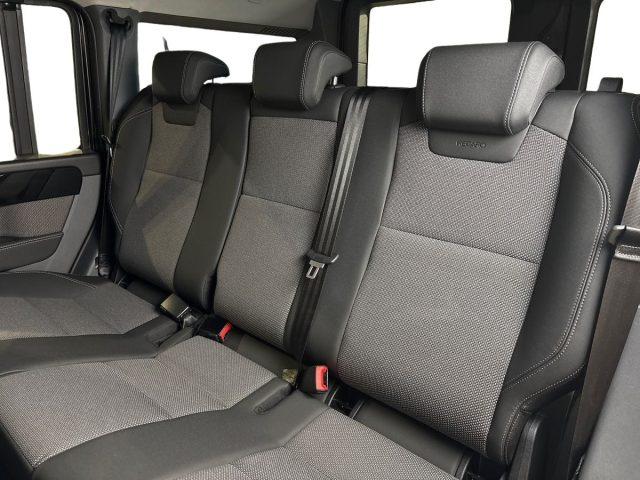 INEOS Grenadier 3.0 Twin-Turbo Diesel Utility Wagon 5 posti N1