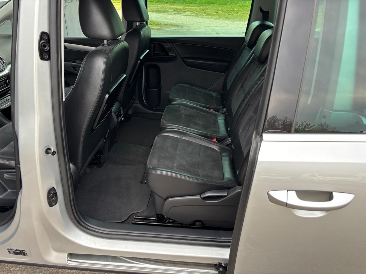 Volkswagen Sharan 2.0 TDI DSG Highline 7 posti