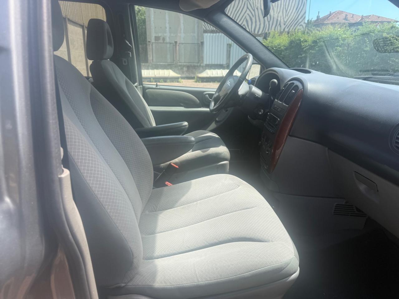 Chrysler Voyager 2.8 CRD cat LX Leather Auto