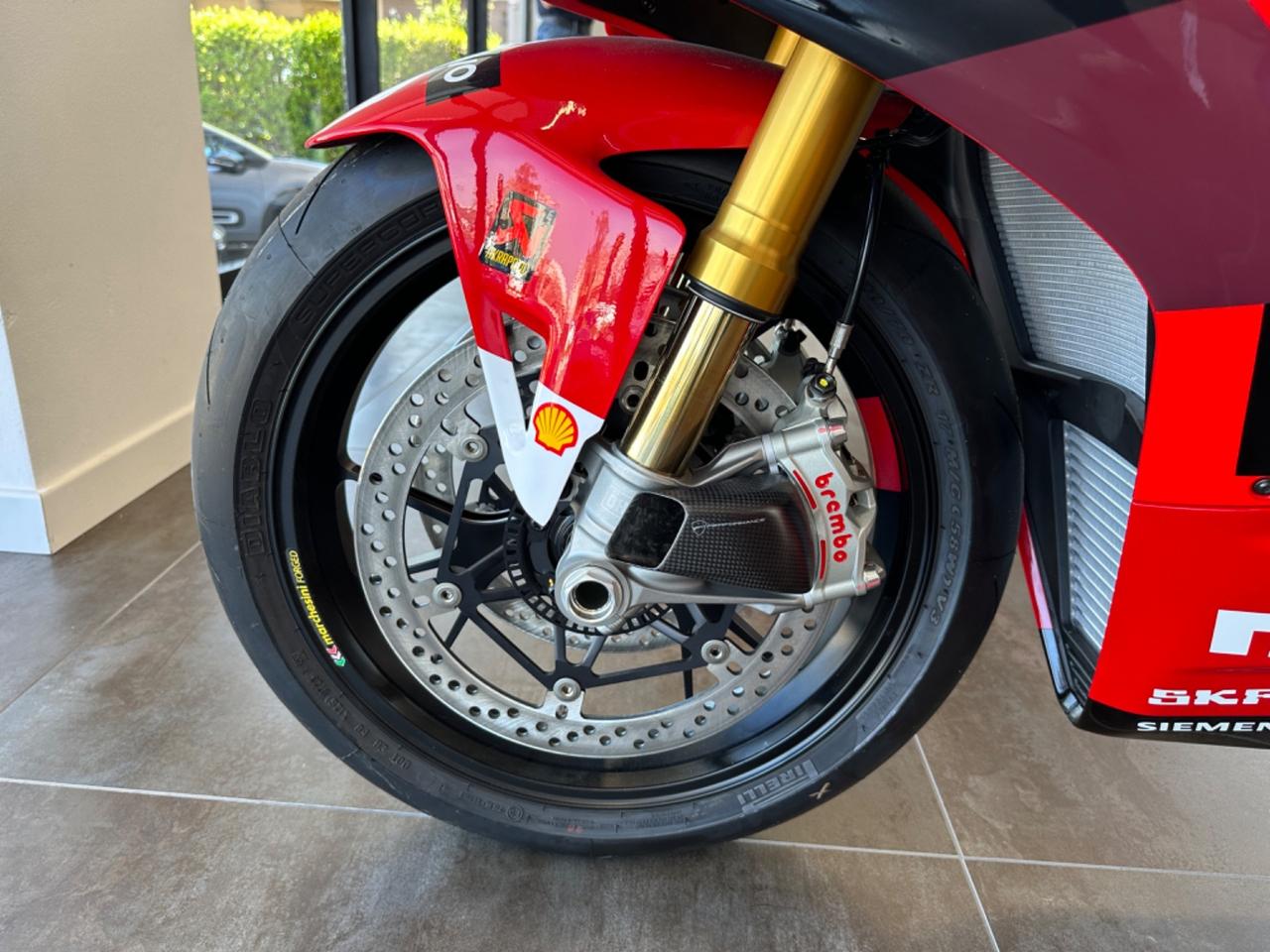 Ducati Panigale V4 BAGNAIA 2022 World Champion Replica - n. 37 di 260