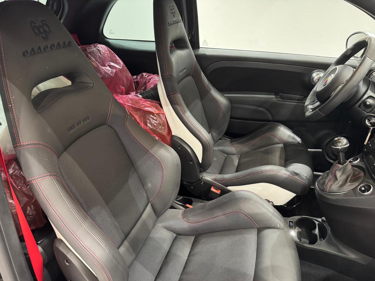Abarth 500 - 695 1.4 t-jet 70th 180cv