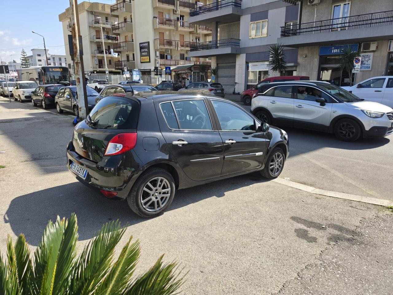 Renault Clio 1.2 16V 5 porte Live! - Anno 2011