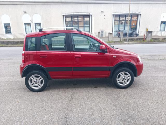 FIAT Panda 1.3 MJT 16V 4x4 Climbing
