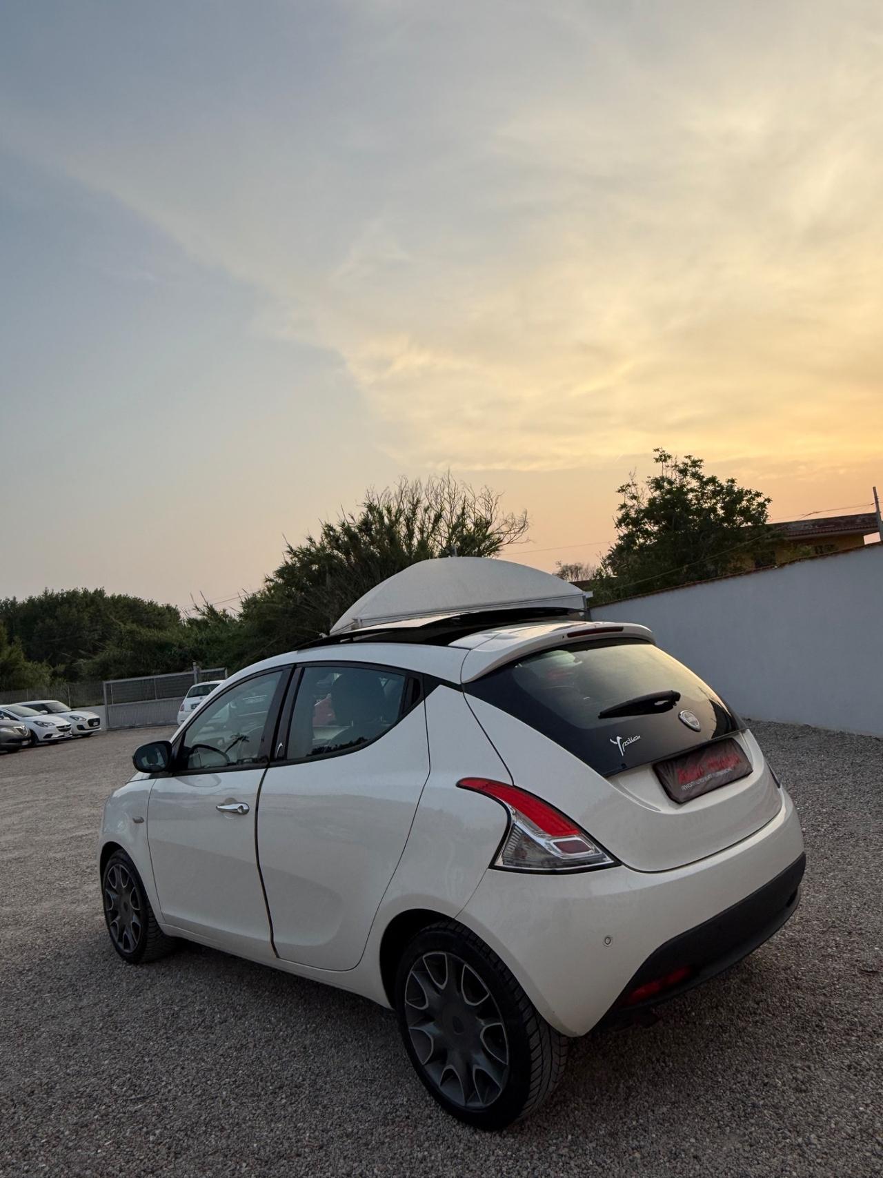 Lancia Ypsilon 1.3 MJT 16V 95 CV 5 porte S&S Platinum