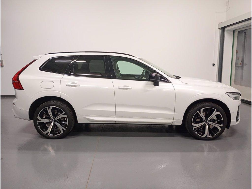 VOLVO XC60 2.0 t6 recharge phev obc 6,4kW Ultimate Dark awd auto del 2024