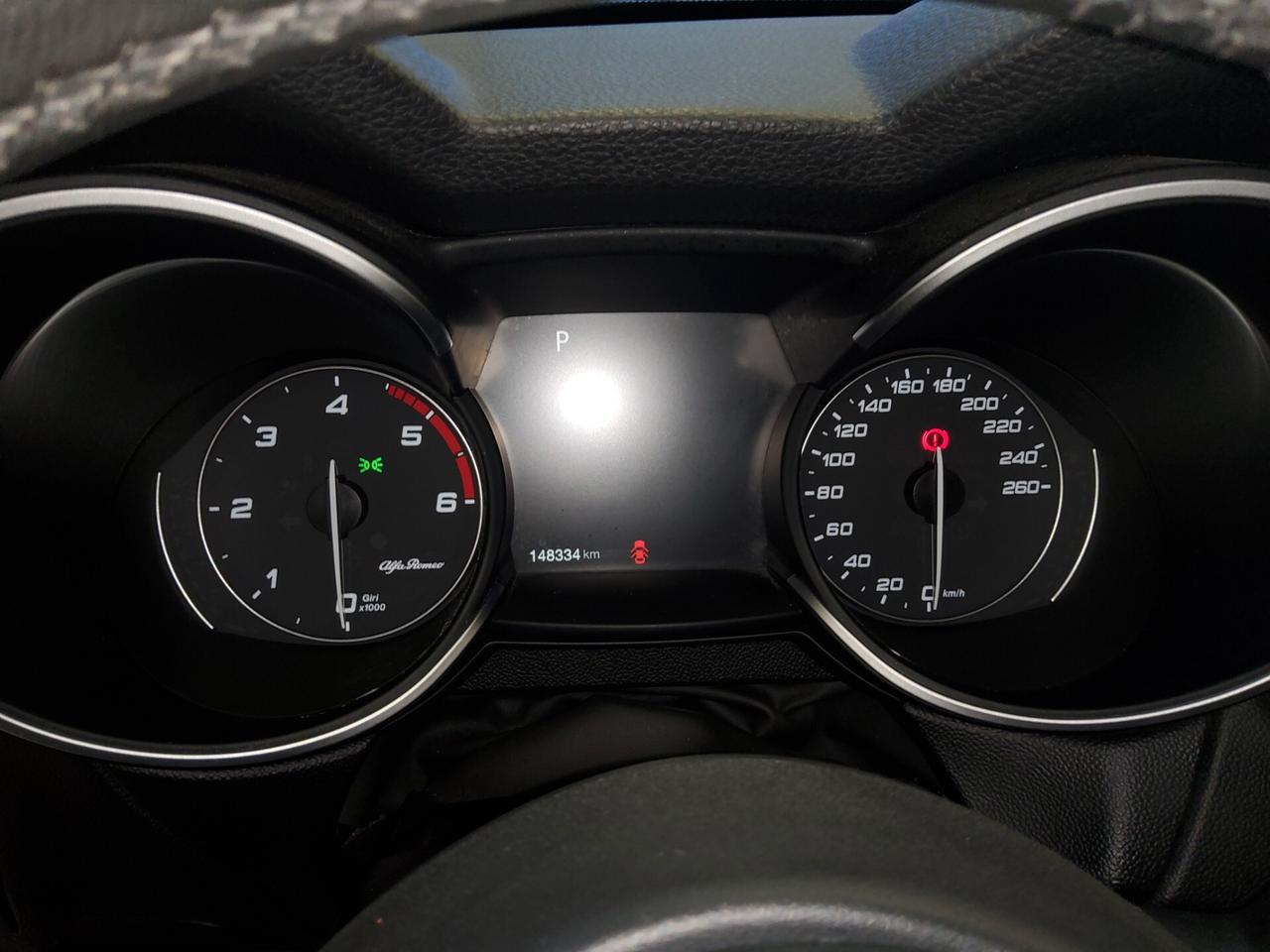 Alfa Romeo Stelvio 2.2 Turbodiesel 210 CV AT8 Q4 Executive