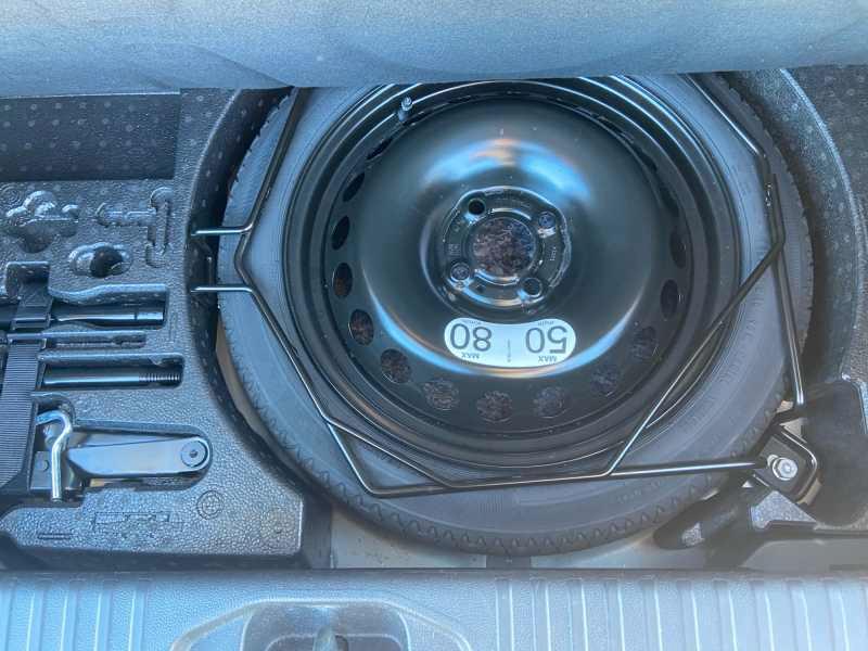 RENAULT Clio 1.6 E-Tech hybrid Zen 140cv AuTo