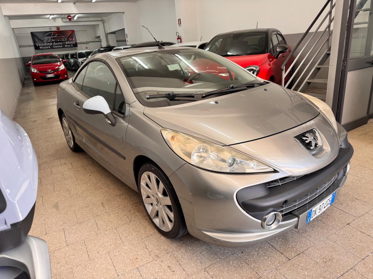 Peugeot 207 1.6 HDi 110 Cv Cabrio Féline - 2007