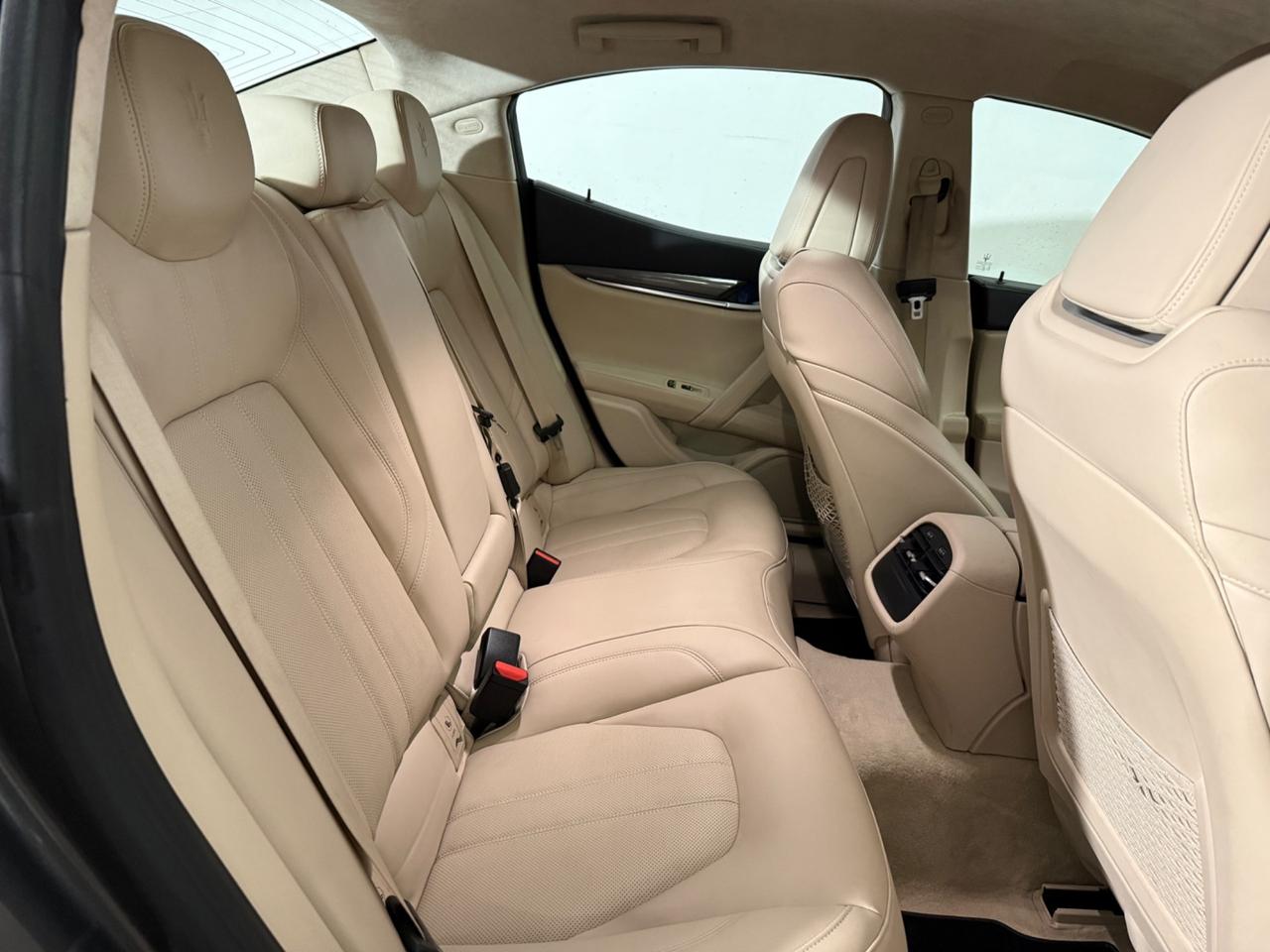 Maserati Ghibli 3.0 V6 Gransport