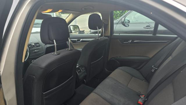 MERCEDES-BENZ C 220 CDI Eleg.