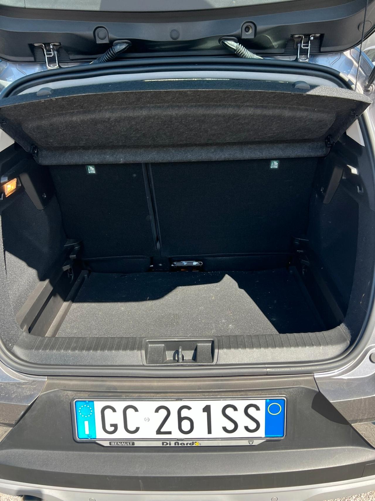 Captur GPL 55.950 KM