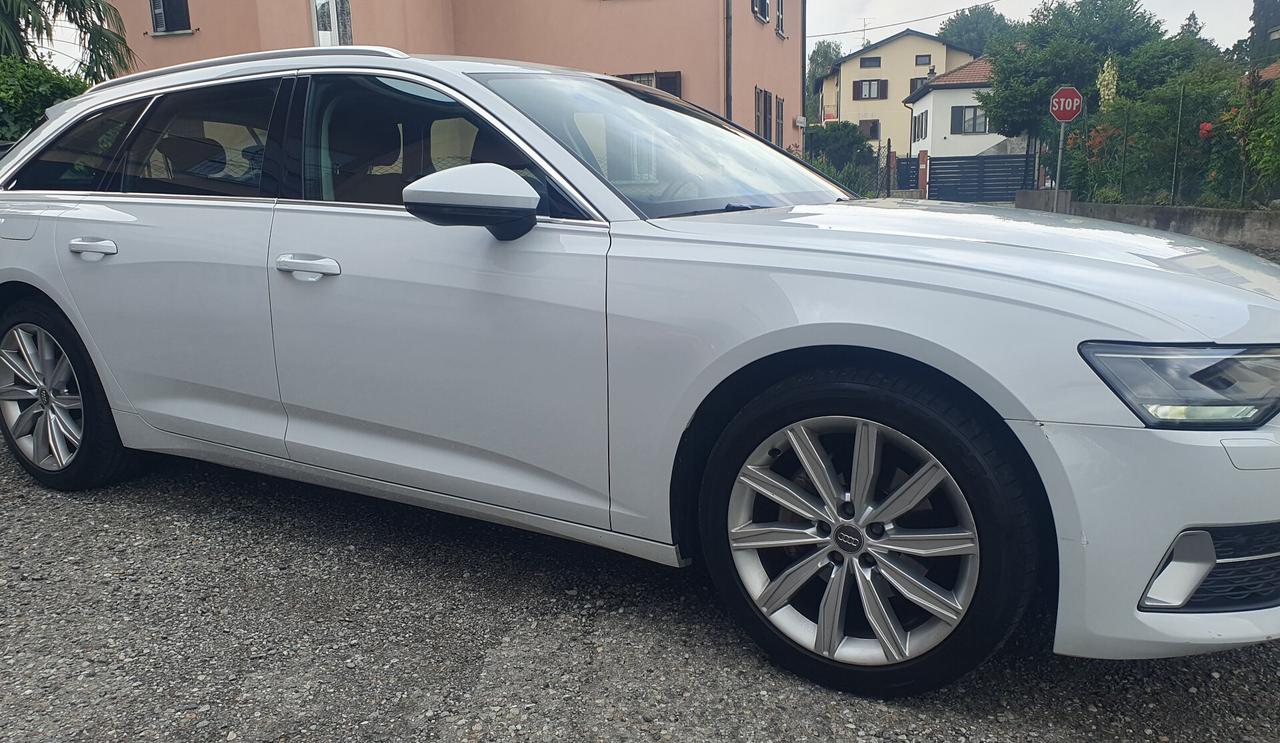 Audi A6 avant 40 2.0 tdi mhev business s-tronic