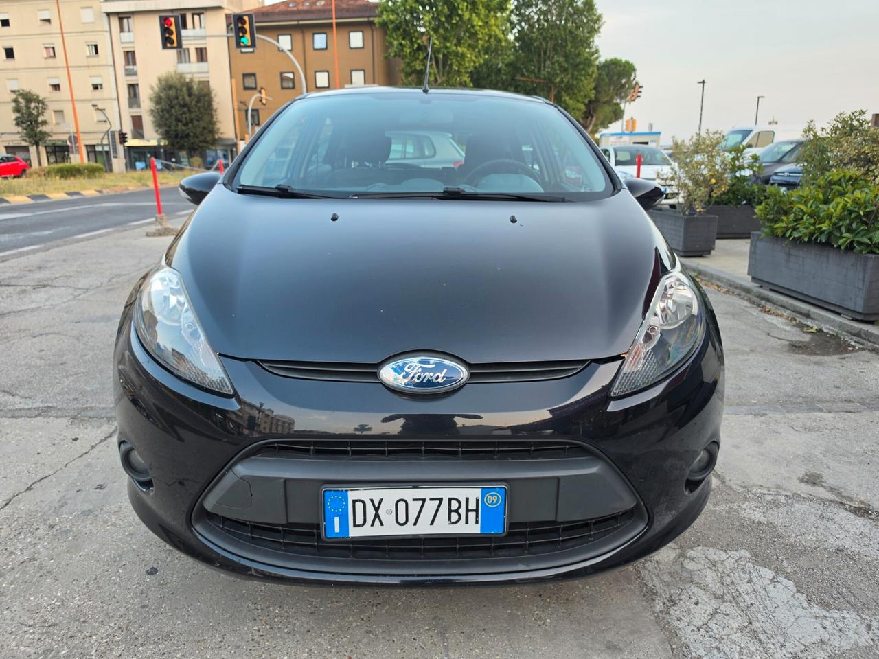Ford Fiesta 1.4 5 porte Bz.- GPL Titanium