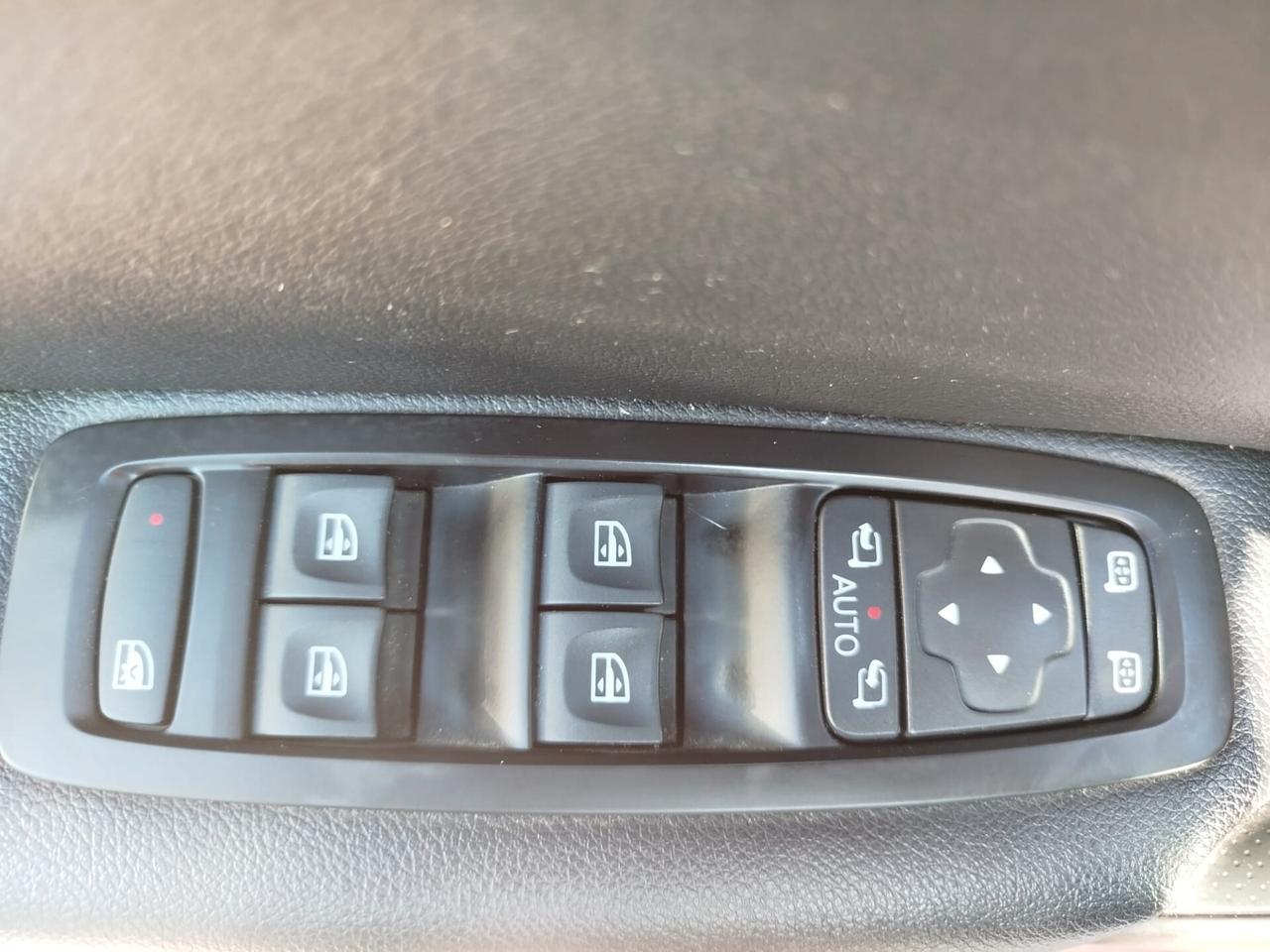 MEGANE 1.5dci-110cv *DISTRIBUZIONE FATTA* TAGLIANDI CERTIFICATI- GARANZIA 12 MESI