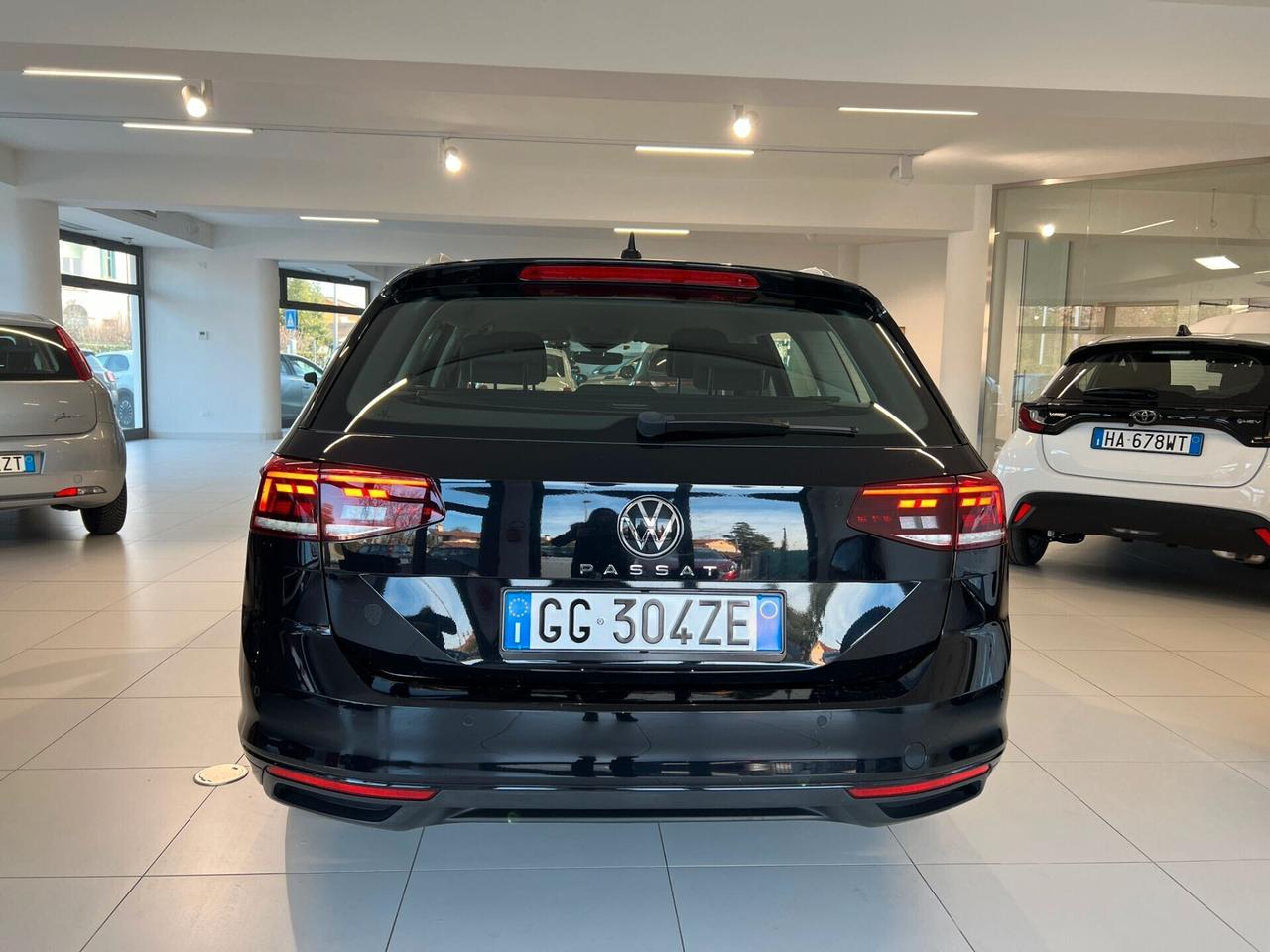 Volkswagen Passat Variant 2.0 TDI SCR 122 CV EVO DSG Business