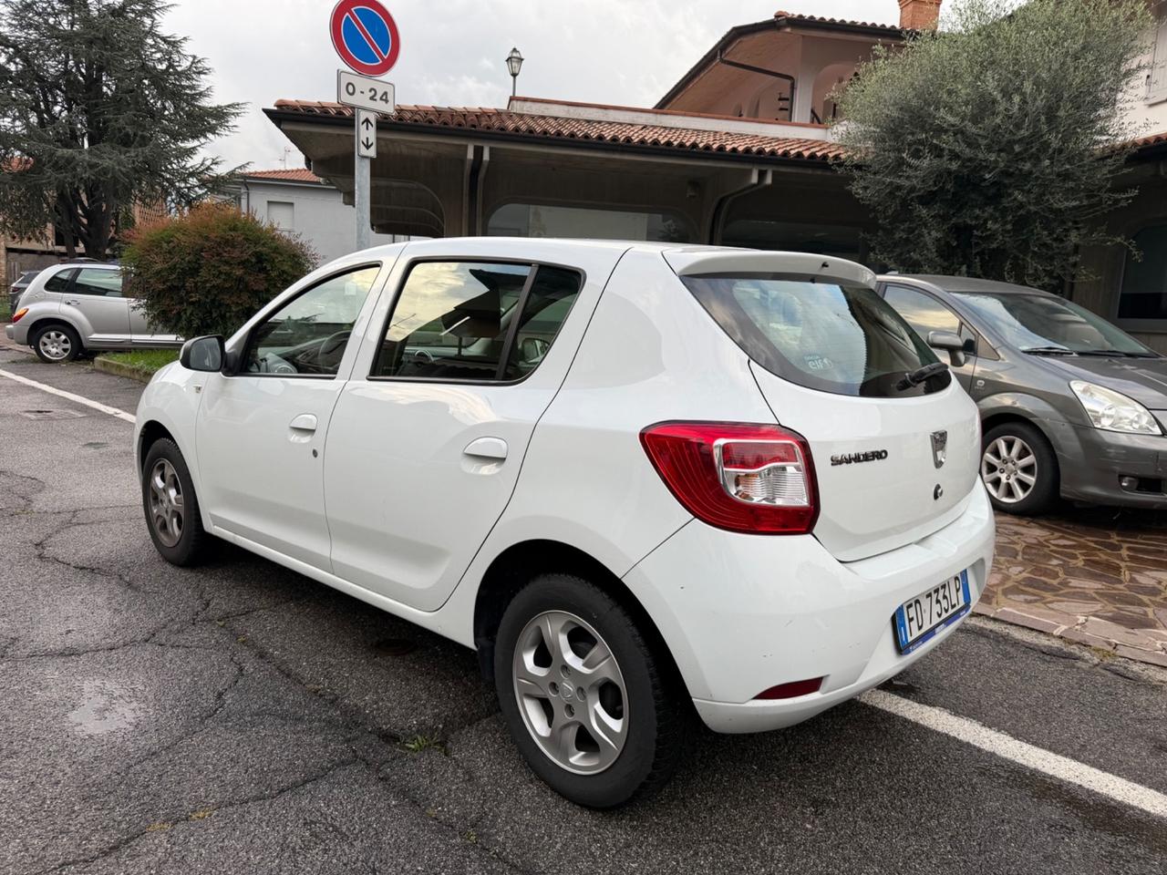 Dacia Sandero 1.2 75CV Lauréate