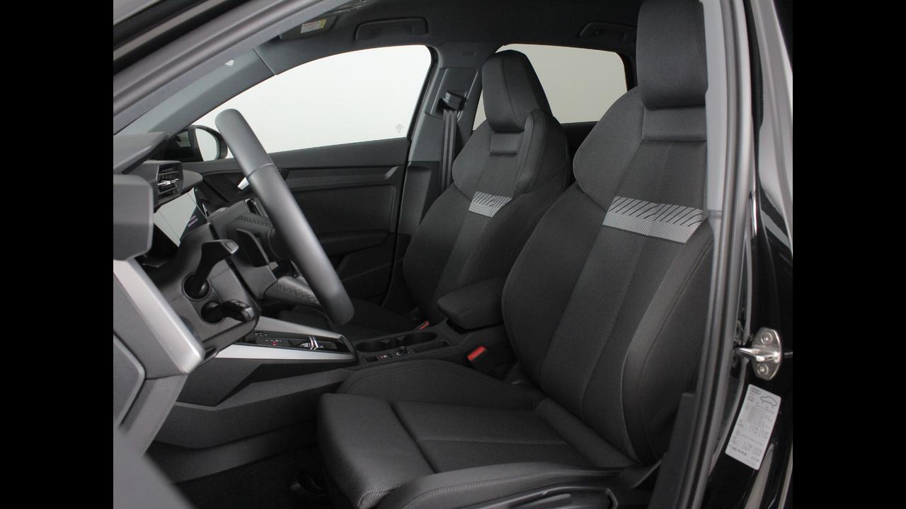 AUDI A3 IV 2020 Sportback - A3 Sportback 30 2.0 tdi Business Advanced s-tronic