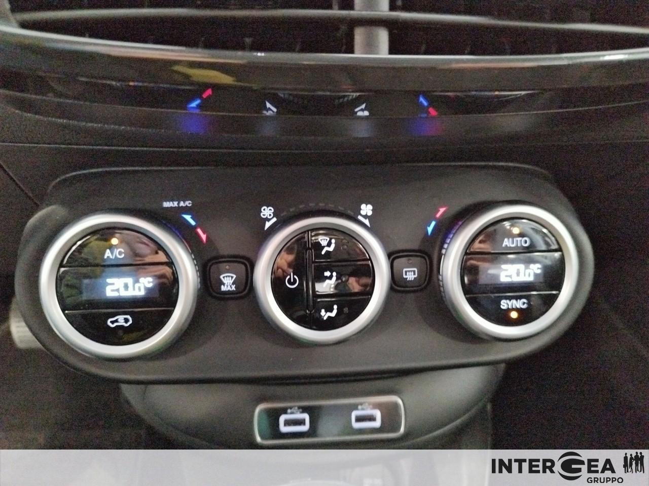 FIAT 500X Dolcevita 1.5 t4 hybrid Sport 130cv dct