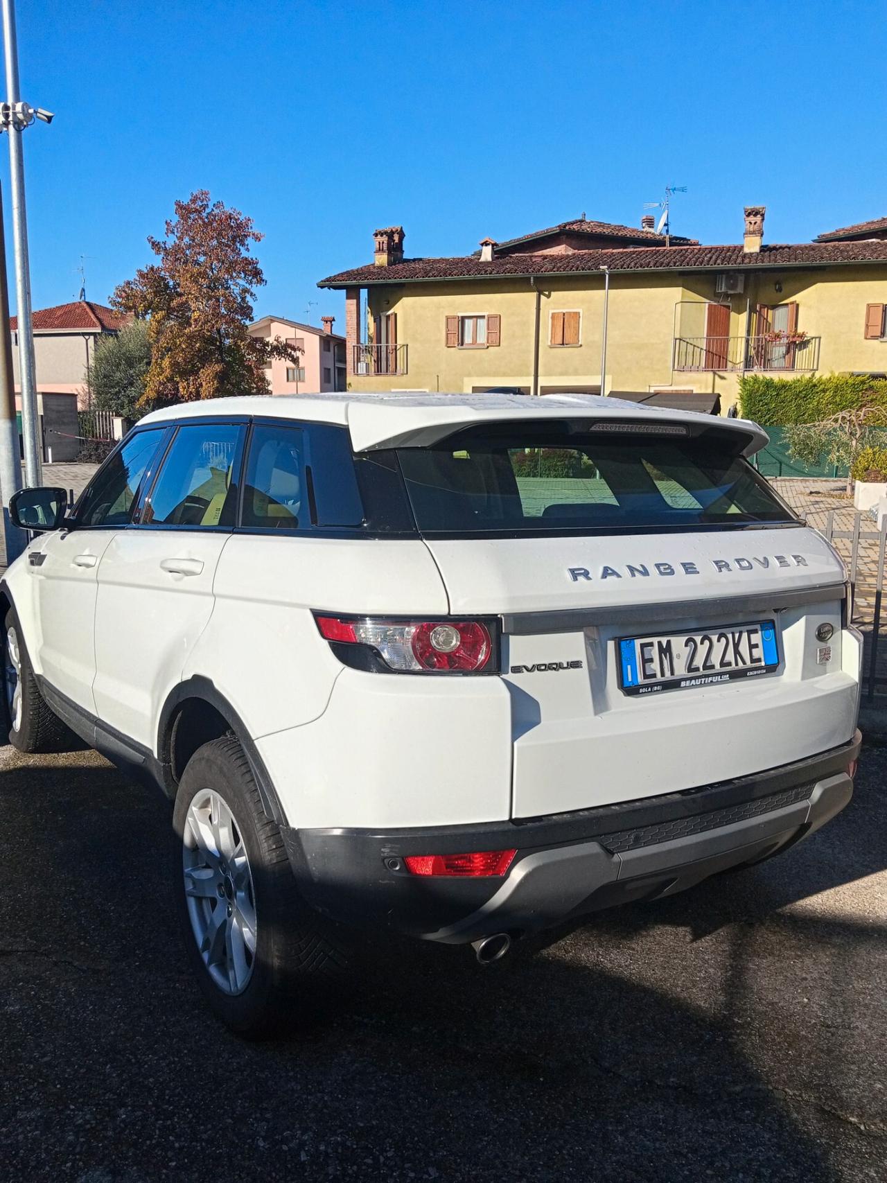 Land Rover Range Evoque 2.2 TD4 5p. Prestige
