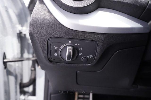 AUDI Q2 30 TDI 116cv S Line Edition Identity Black