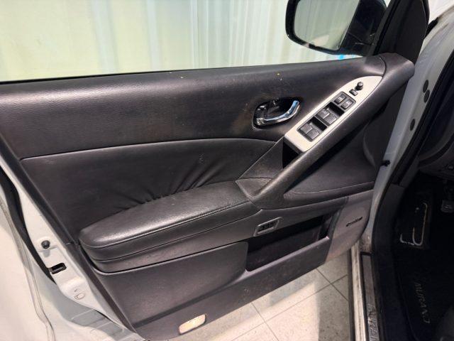 NISSAN Murano 3.5 V6 *HÄNDLER* NAVI KEYLESS LEDER