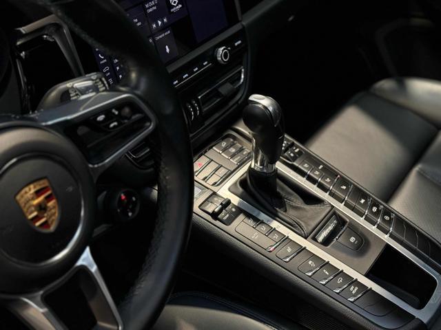 PORSCHE Macan 3.0 S