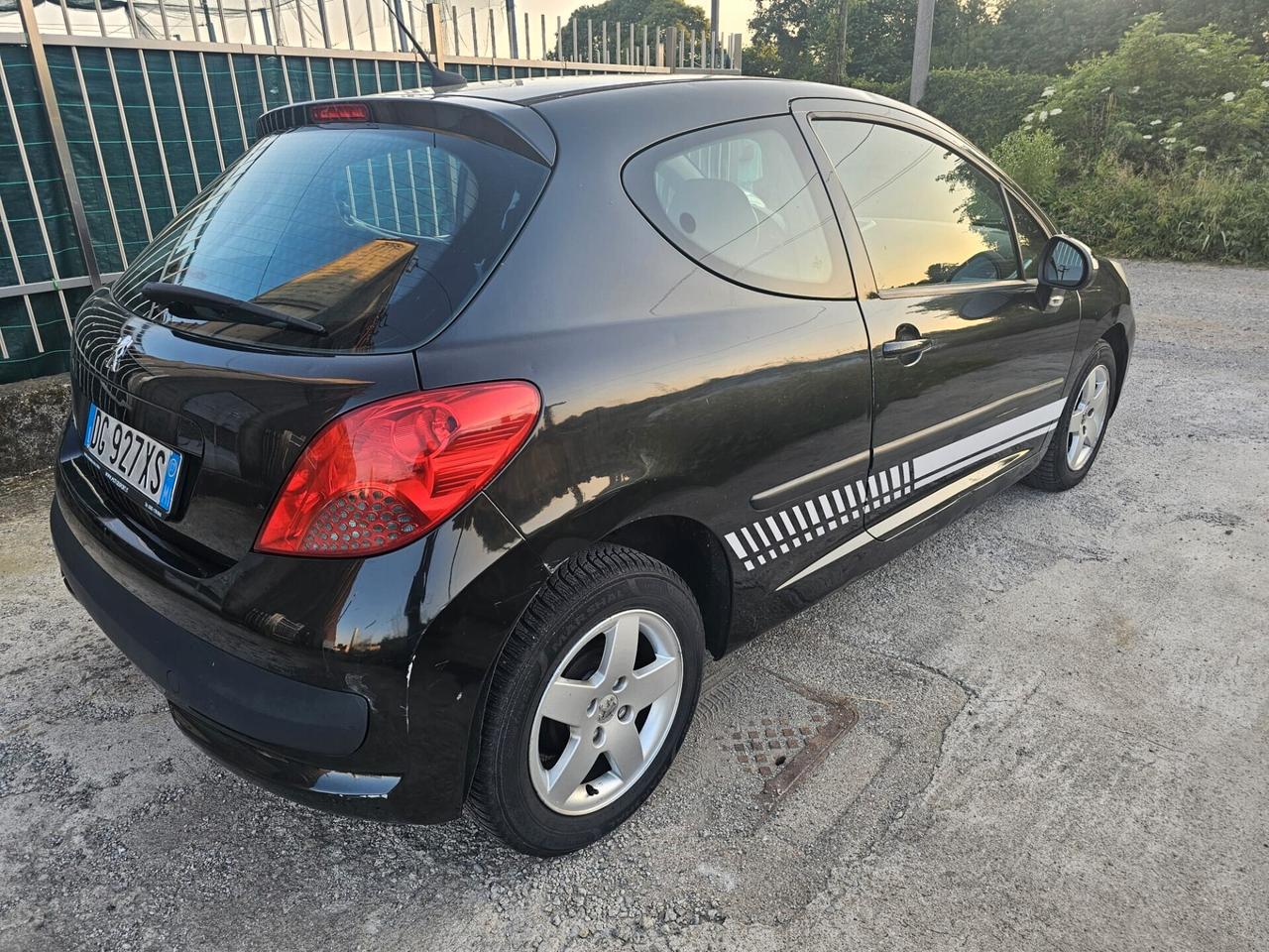 Peugeot 207 1.4 88CV 3p. XS
