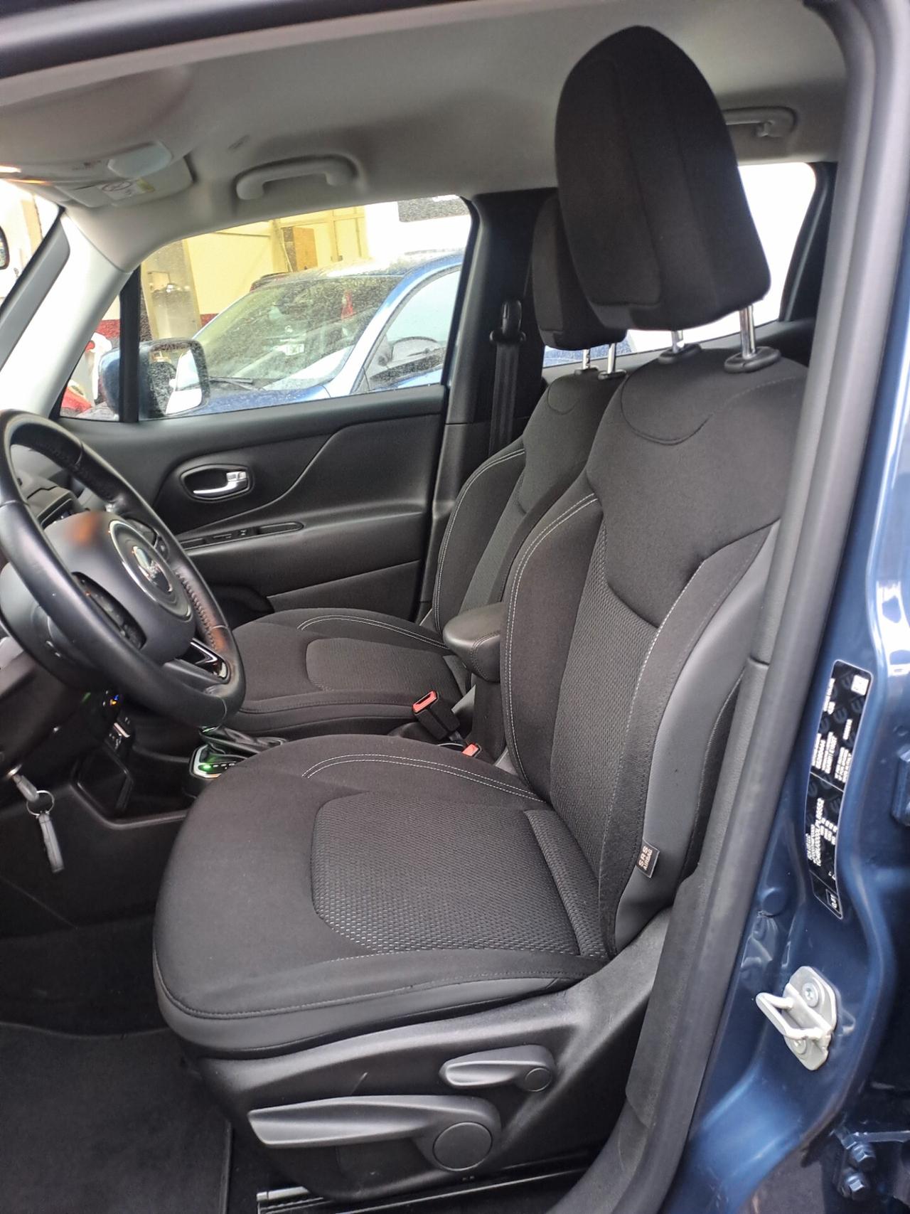 Jeep Renegade 1.6 Mjt DDCT 120 CV Night Eagle