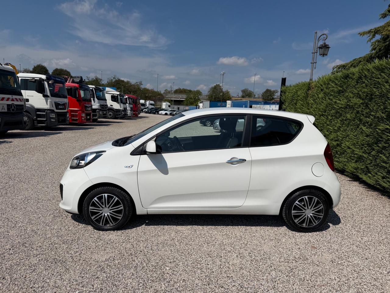 Kia Picanto 1.0 12V 3 porte Urban
