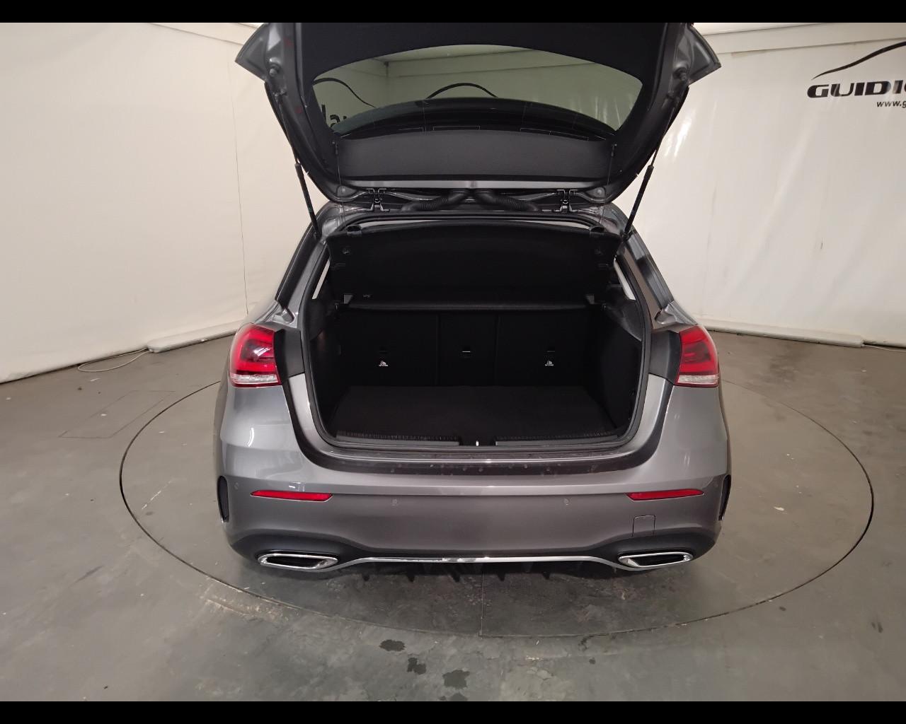 Mercedes-Benz Classe A - W177 2018 - A 200 d Premium 4matic auto