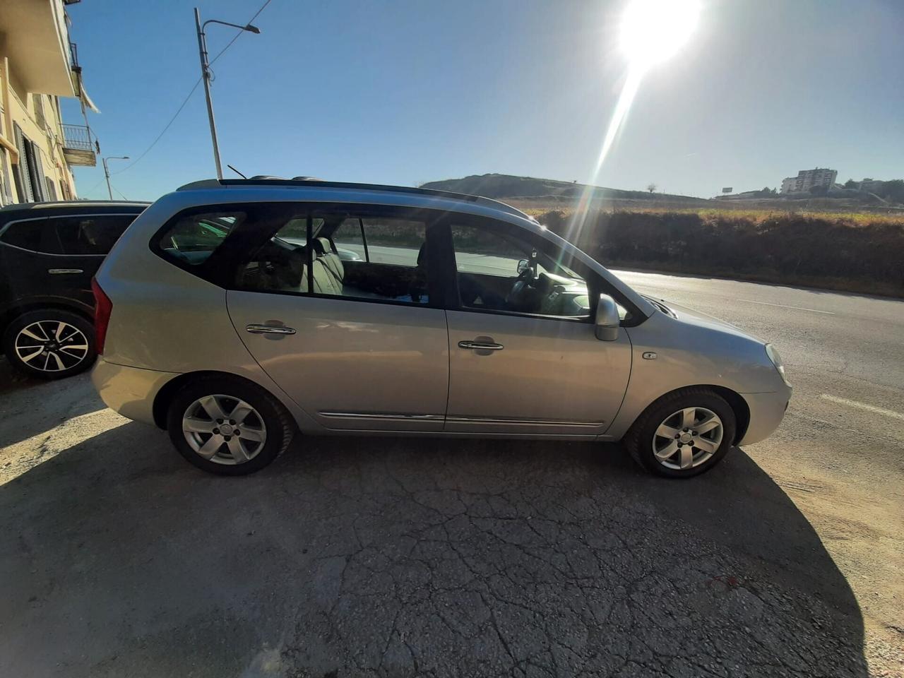 Kia Carens 2.0 16V CRDi VGT LX Family