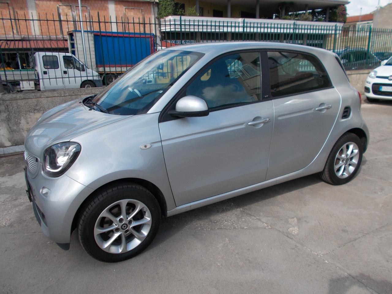 Smart ForFour 70 1.0 Prime