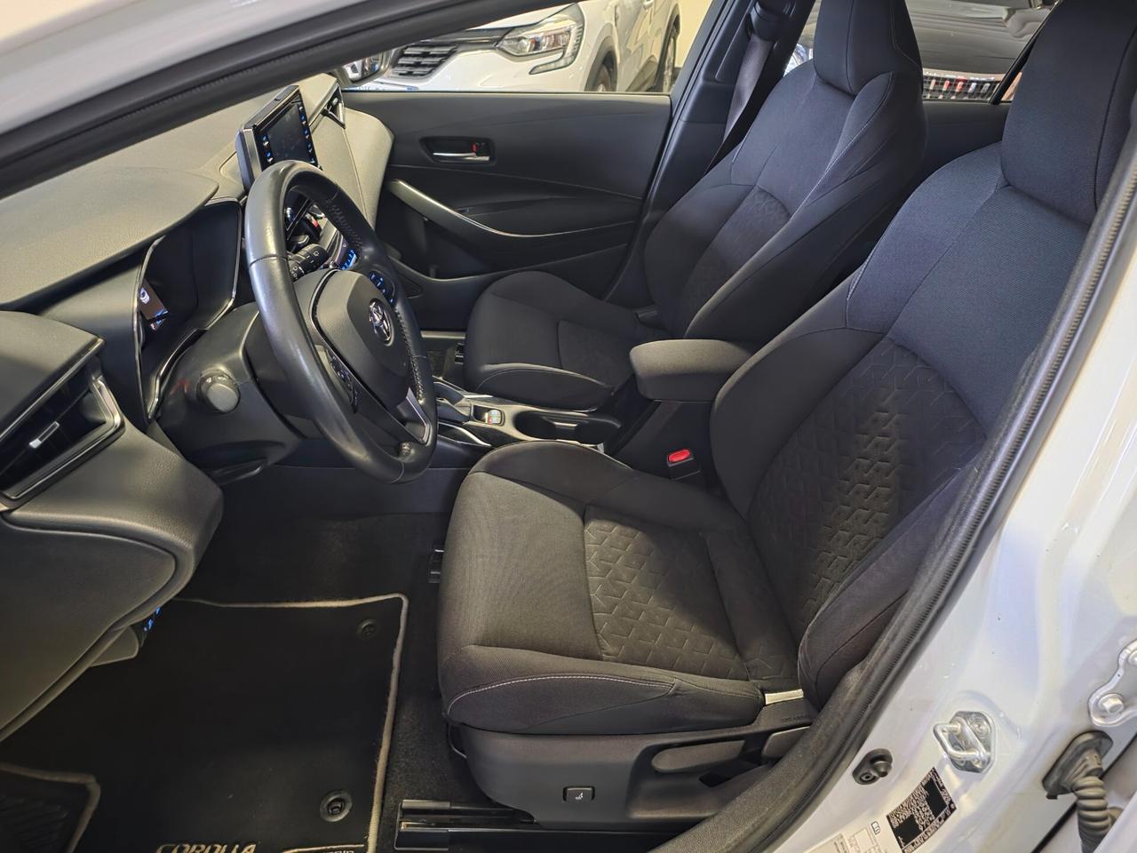 Toyota Corolla 1.8 Hybrid AUTOCARRO N1 4 POSTI +IVA
