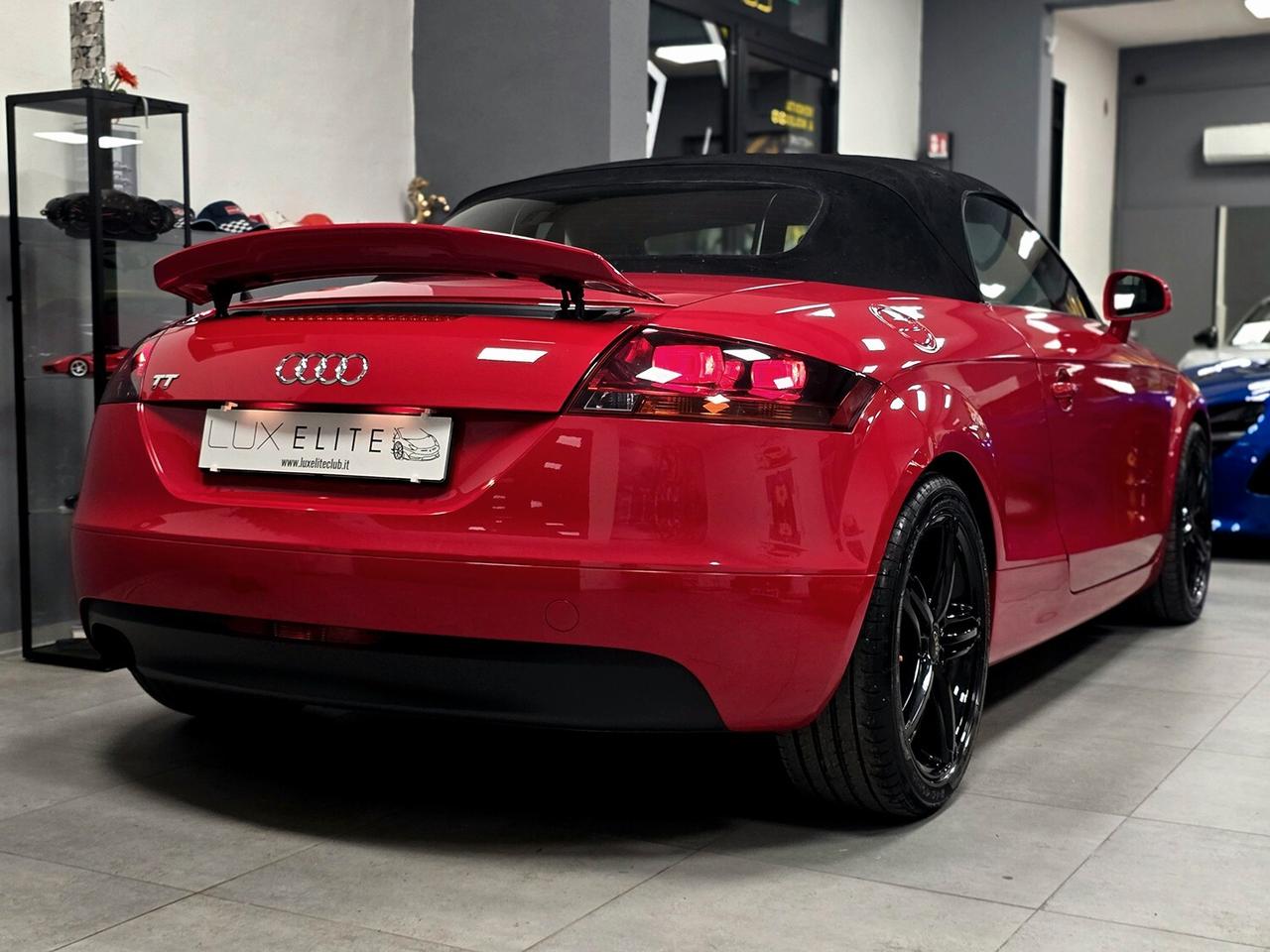 Audi TT 2.0 200CV SERVICE BOOK! ROSSO AUDI_CABRIO_GOMME OK