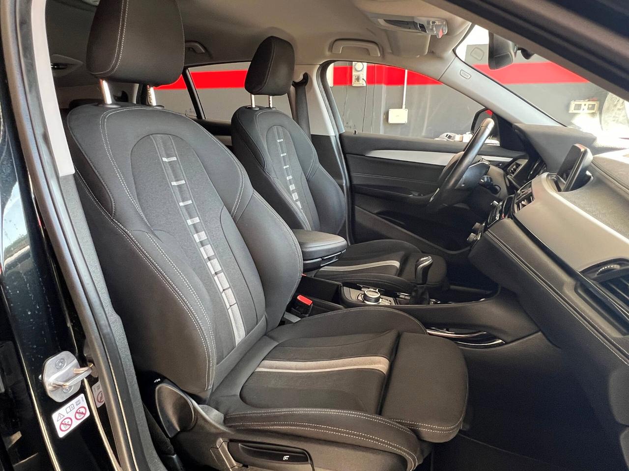 Bmw X2 sDrive18d Business-X