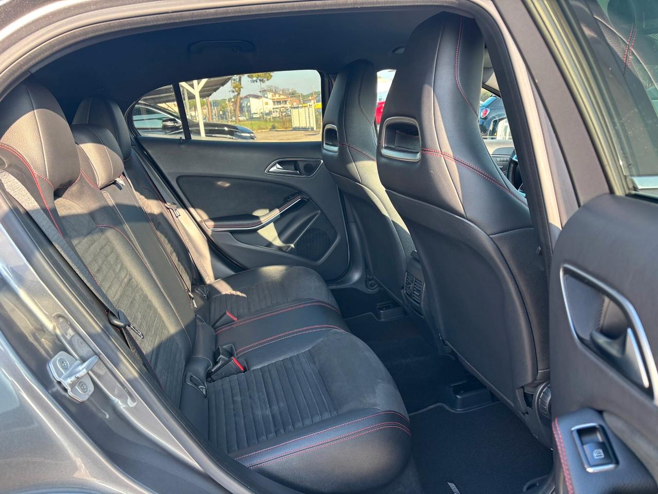 Mercedes-benz GLA 200 d Automatic Premium