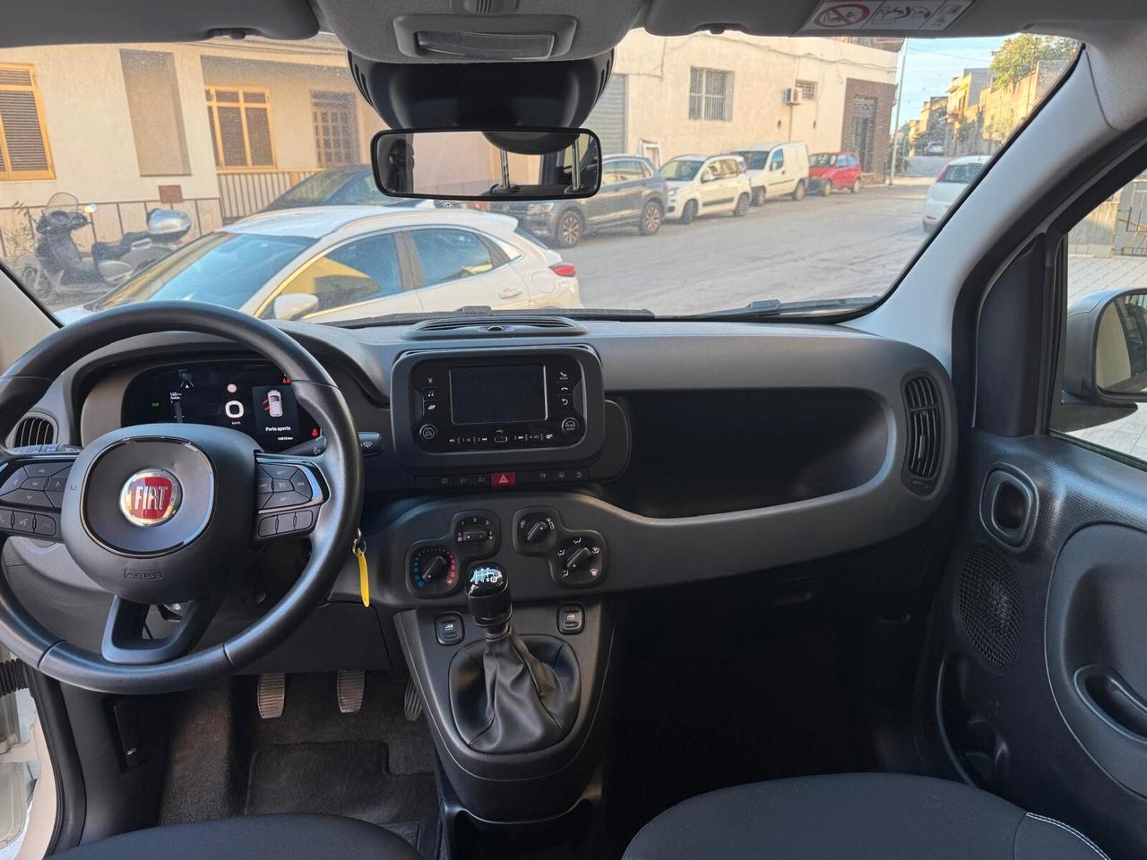 Fiat Panda 1.0 FireFly S&S Hybrid Pandina - 2024