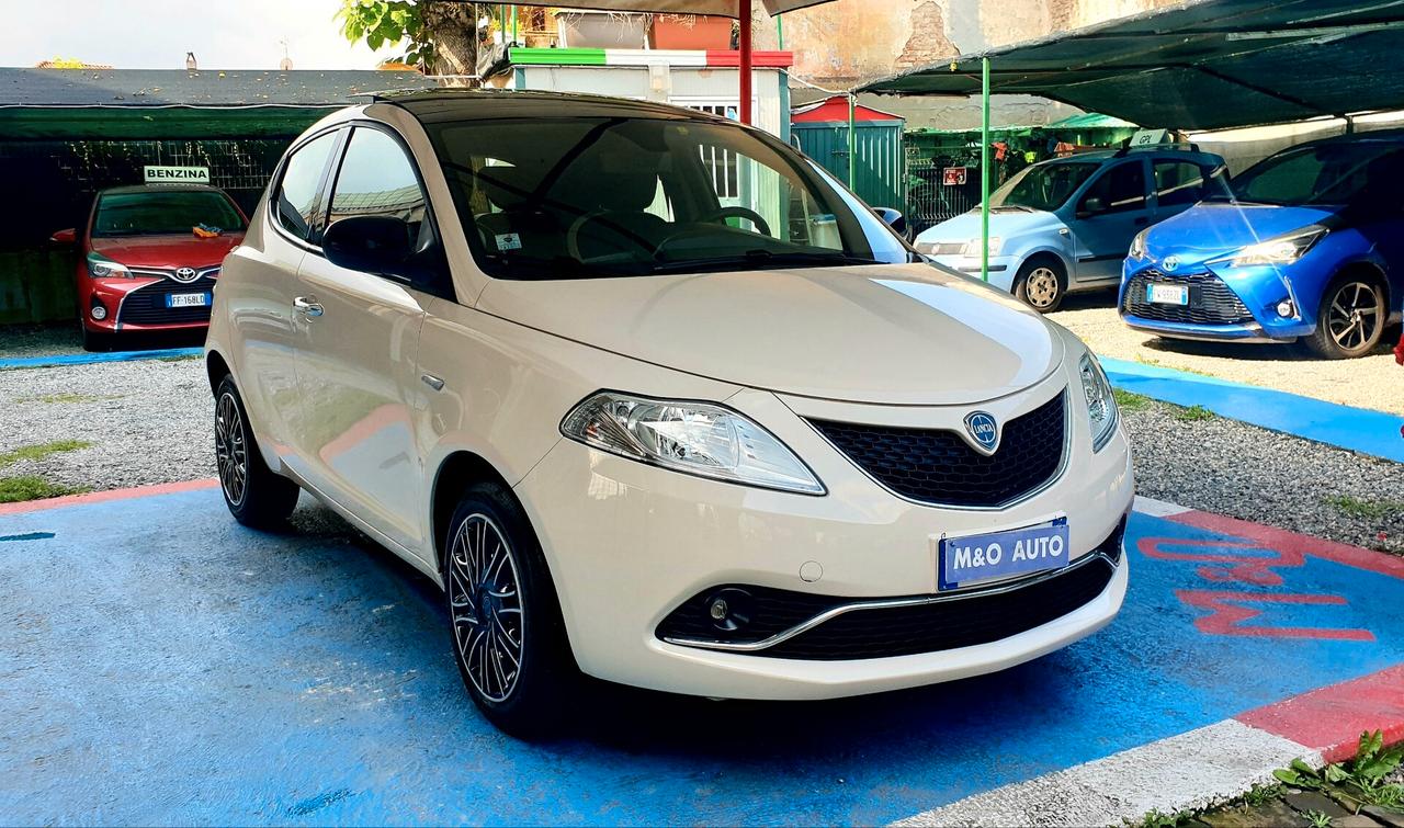 LANCIA YPSILON 1.2 BENZINA FULL OPTIONAL KM 31 MILA