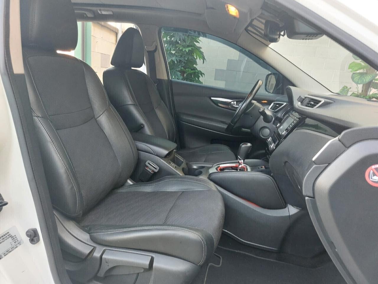 Nissan Qashqai 1.6 dCi 2WD Tekna 130CV XTRONIC